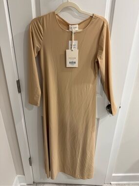 NWT Veiled Collection Long Sleeve Maxi Dress Beige S/54